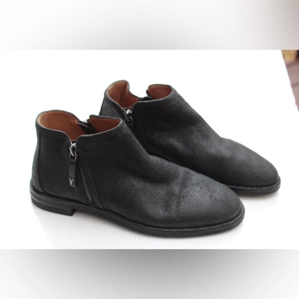 Trask Aubrey ankle boots